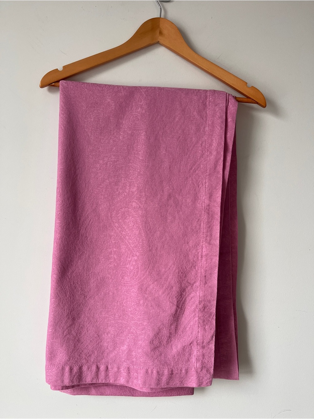 Zara Home Tablecloth 100% Cotton Pink Rectangular | Seats 6-8 | Made in Portugal